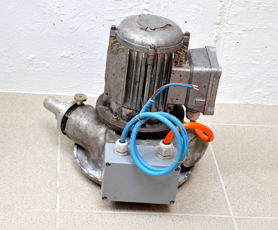 Kleinstwasserkraftwerk PT 2090 Peltonturbine mit Generator (Gebraucht ...