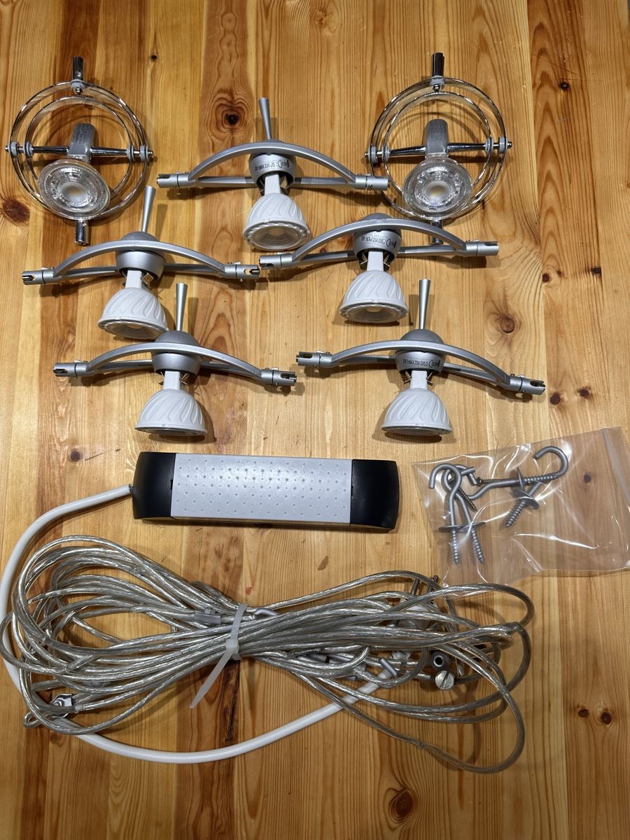 Paulmann Lampen: 7 X LED Spots inkl. Trafo max. 150 Watt – Gebraucht aus Wil ZH von autio