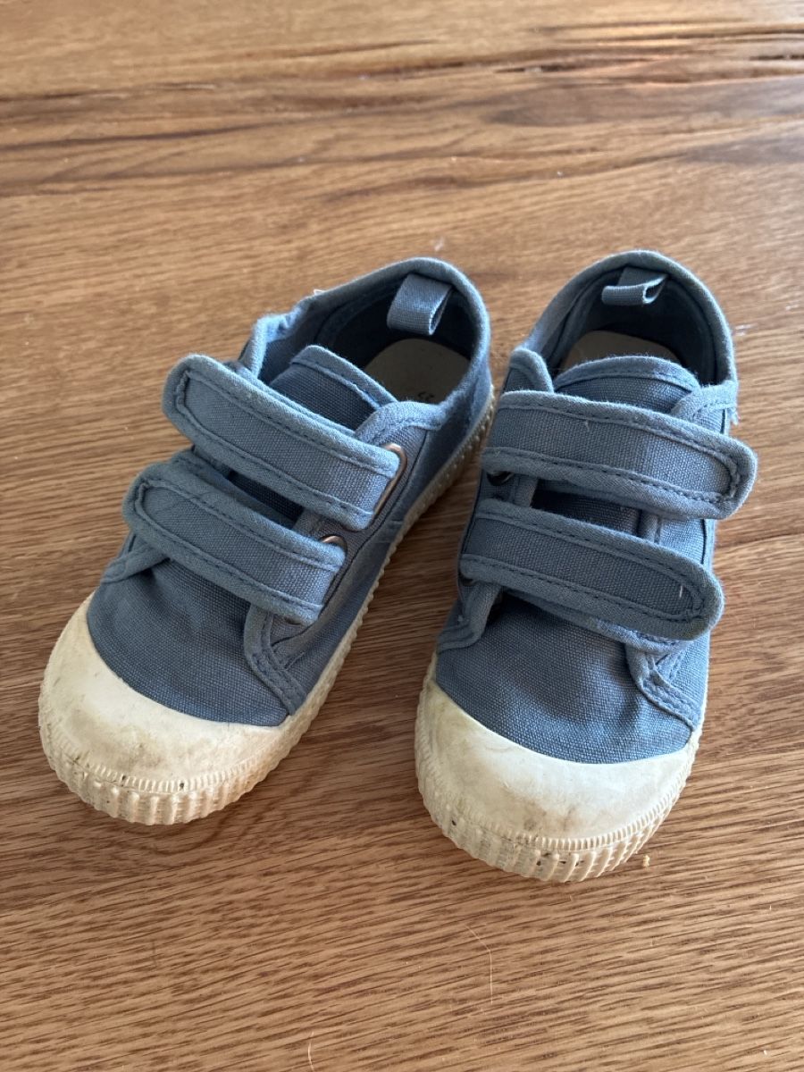 Sterntaler Schuhe für Jungen: Stoffschuhe Sterntaler Gr 26 – Gebraucht aus Rifferswil von nahug