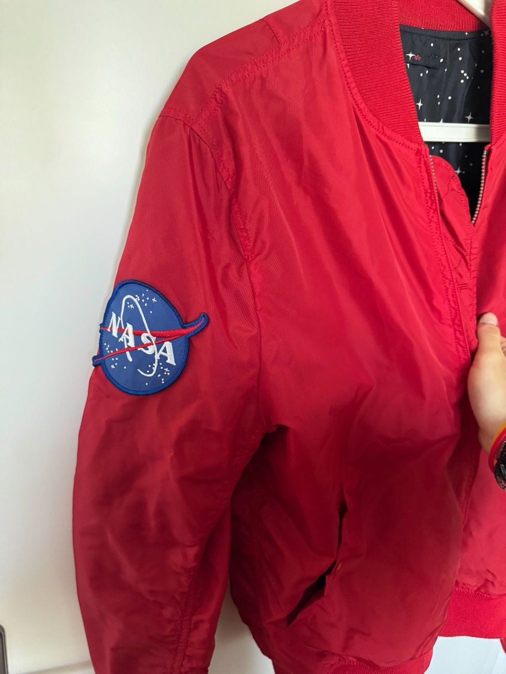 Alpha Industries Giacche: Bomber NASA Alpha Industries – Usato da Mont-sur-Rolle venduto da ryn_2tlx 1