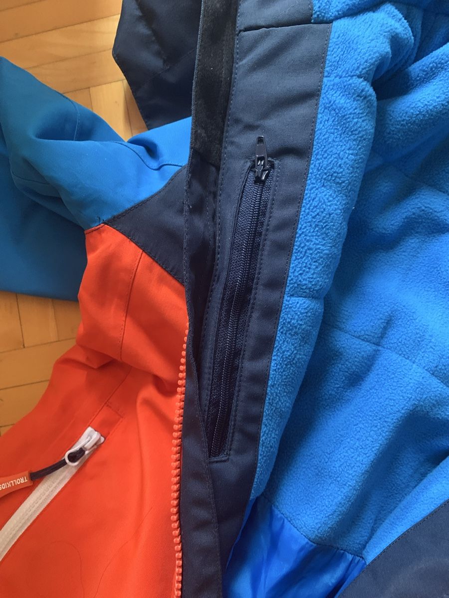 Anzüge: Trollkids Winter Overall, Size 116 – Gebraucht aus La Croix de Rozon von chr_f5wy 2