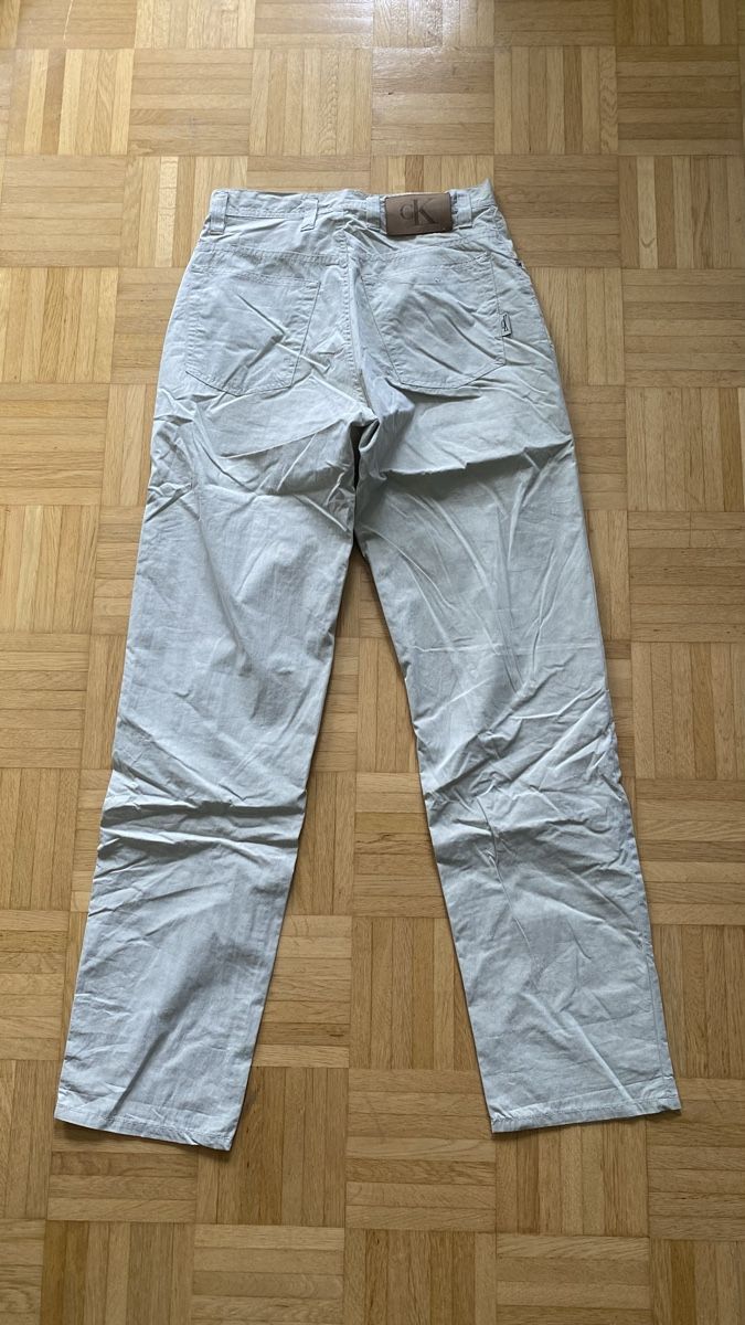 Calvin Klein Pantaloni: Calvin Klein Hosen – Usato da Bern venduto da thatspascal 1