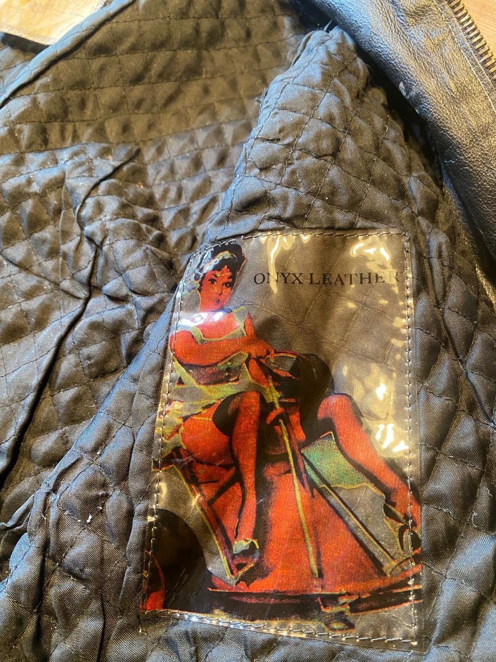 Giacche: Coole Lederjacke ONYX Gr. 42 – Usato da Röschenz venduto da Tashroal 4