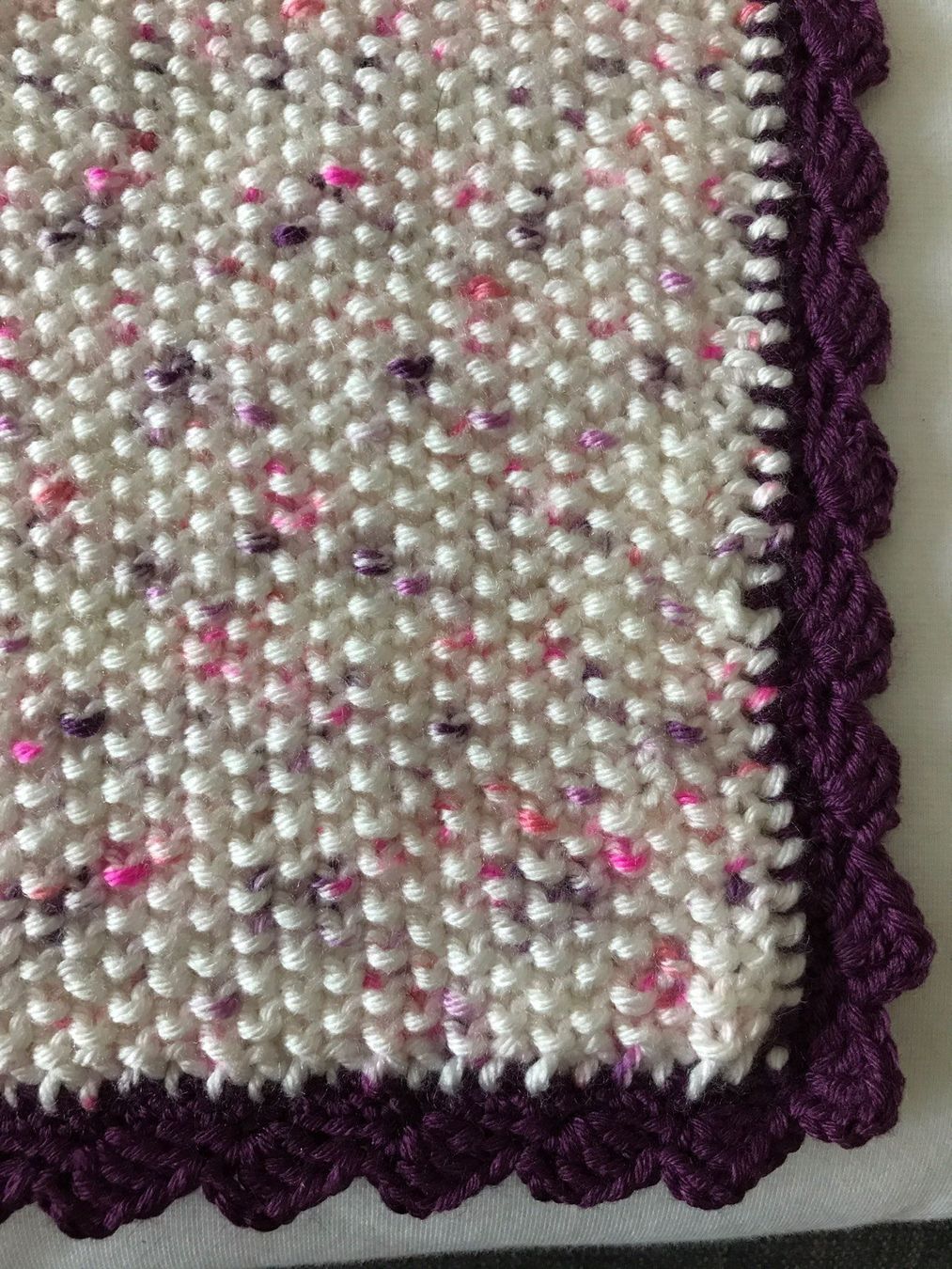 Coperte: Selbstgestrickte Babydecke 68x60cm – Nuovo (secondo la descrizione) da Niederwangen BE venduto da Diva_74