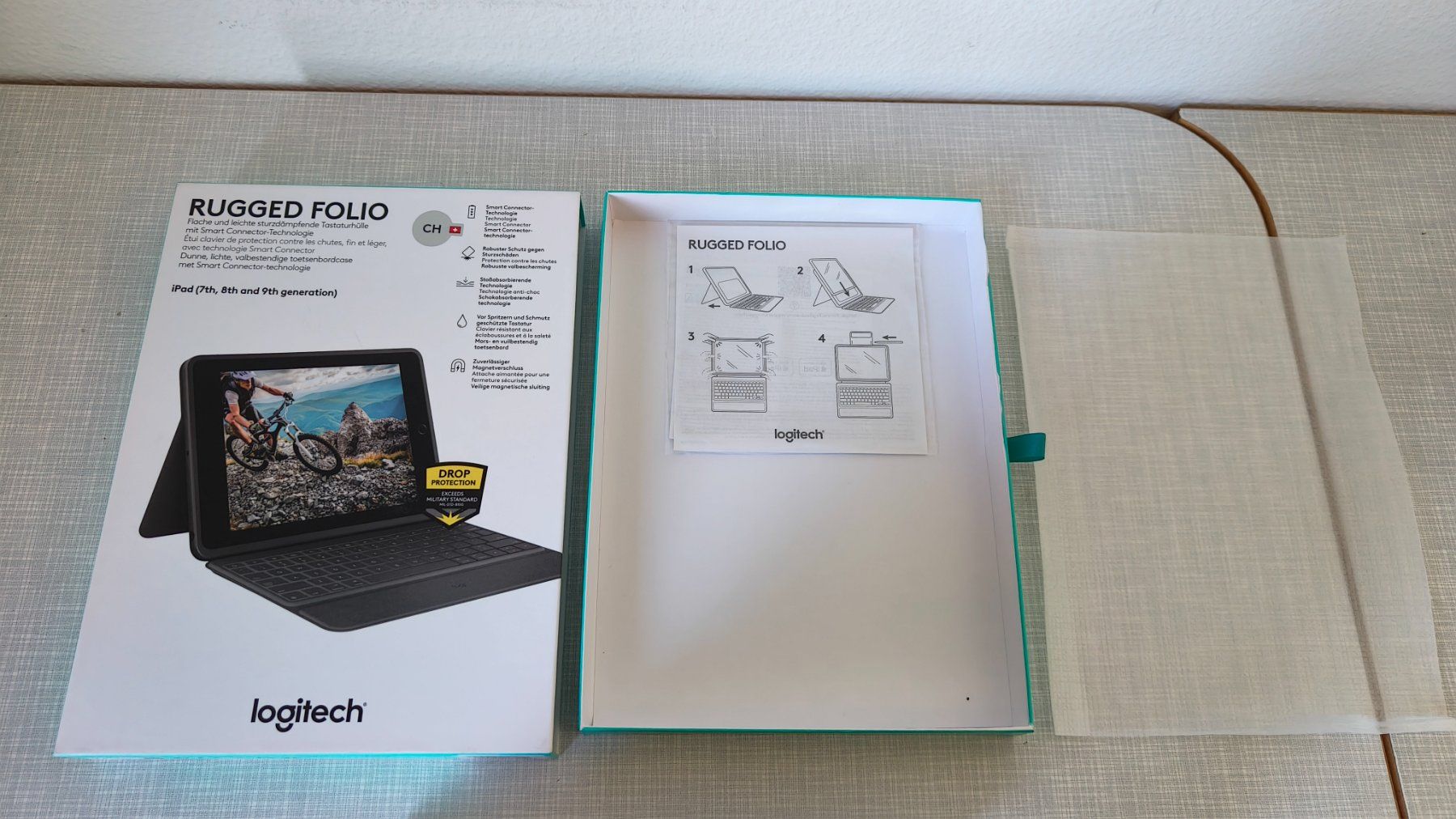 Logitech Tastiere: Logitech rugged folio iPad Hülle 7th, 8th & 9th Generation – Usato da Bern venduto da wade99 7