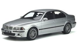 BMW M5 E39 1998-2003 Titanium silber met.      1:18