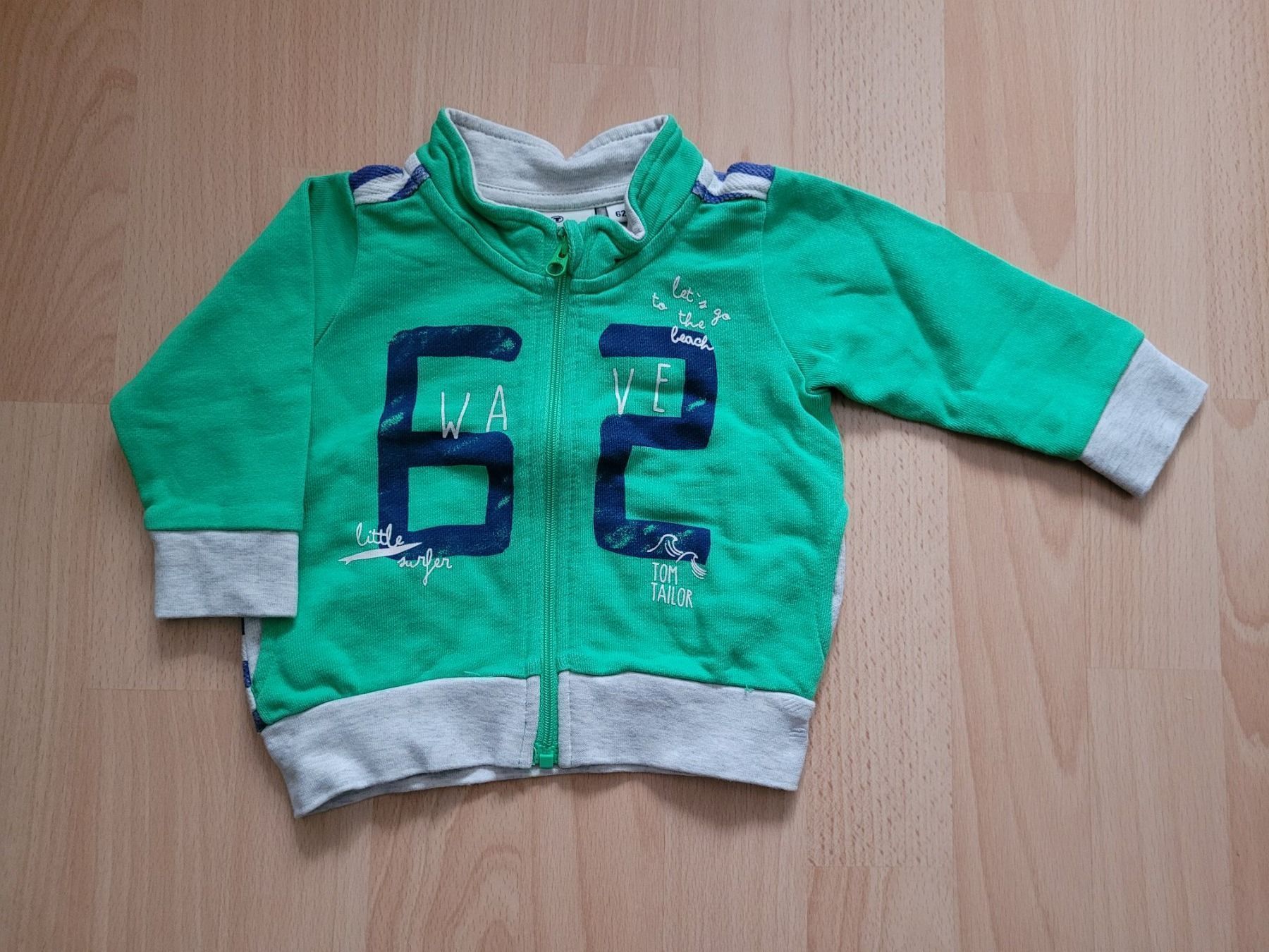 Tom Tailor Pullover & Sweatshirts: Jäggli Tom Tailor gr. 62 – Gebraucht aus Inwil von Flower2325