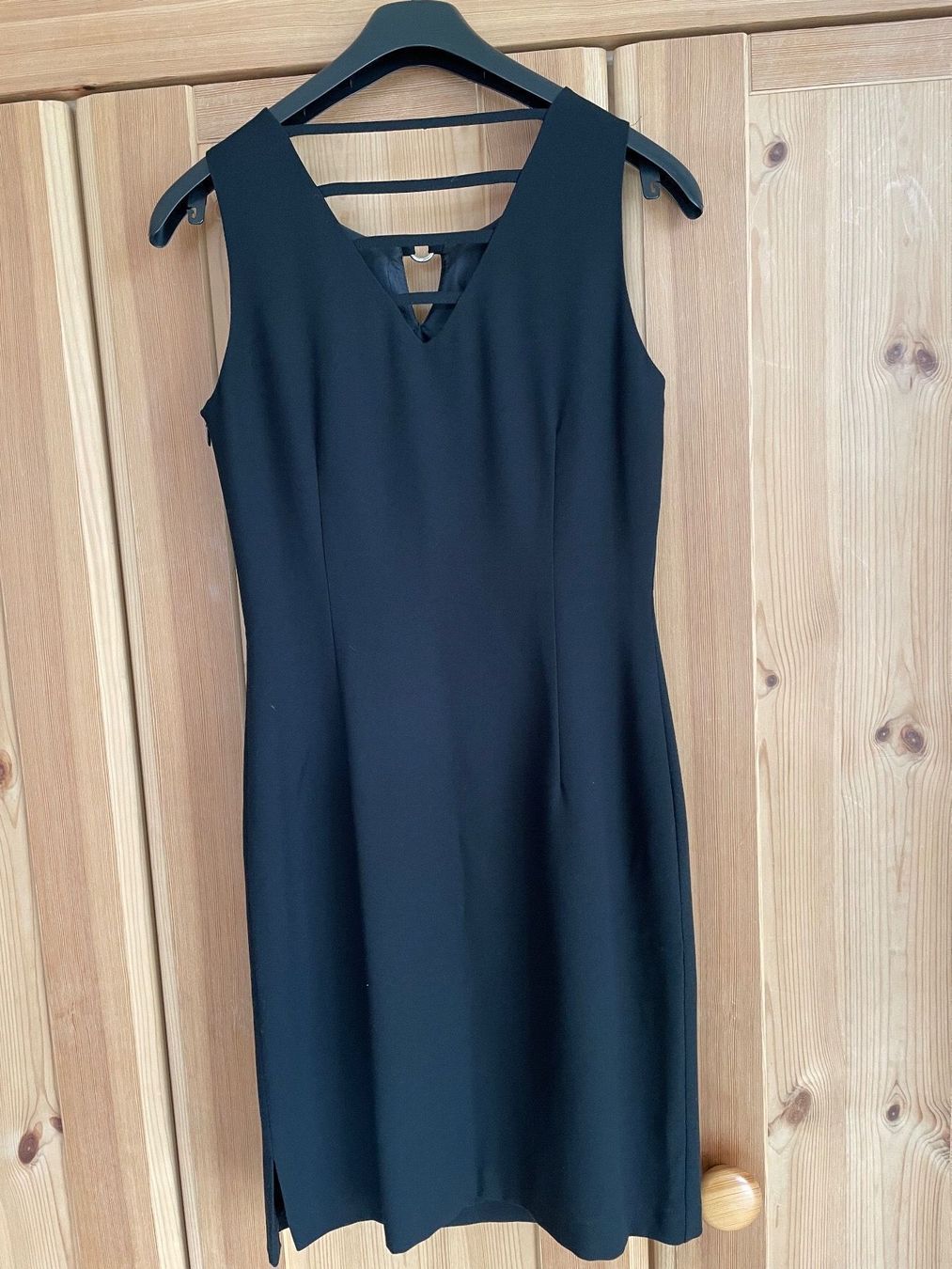 Kleider: Klassisches, exquisites Etui Kleid Gr 36 – Gebraucht aus Rüti ZH von kar_xx9l 1
