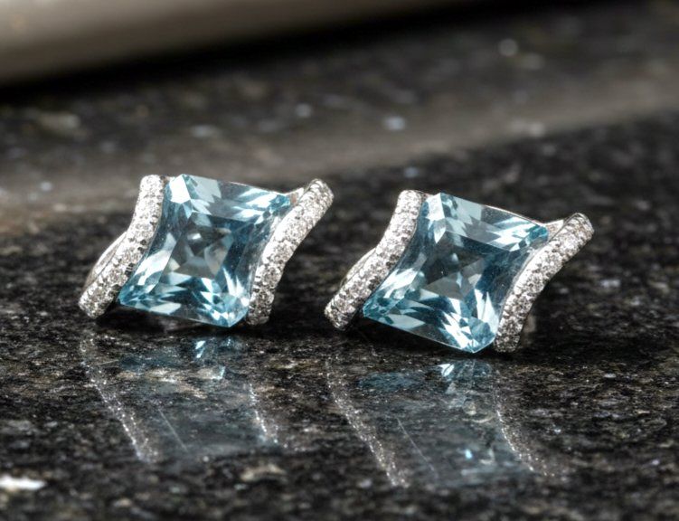 Orecchini pendenti & Orecchini a lobo: Silber 925 Ohrringe mit Aquamarin, Ozeanblua & elegant - Neu – Nuovo e nell'imballaggio originale da Uetikon am See venduto da Coralreef