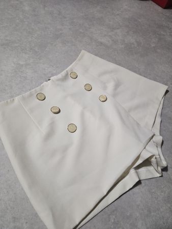 Short-jupe blanc taille 36/S