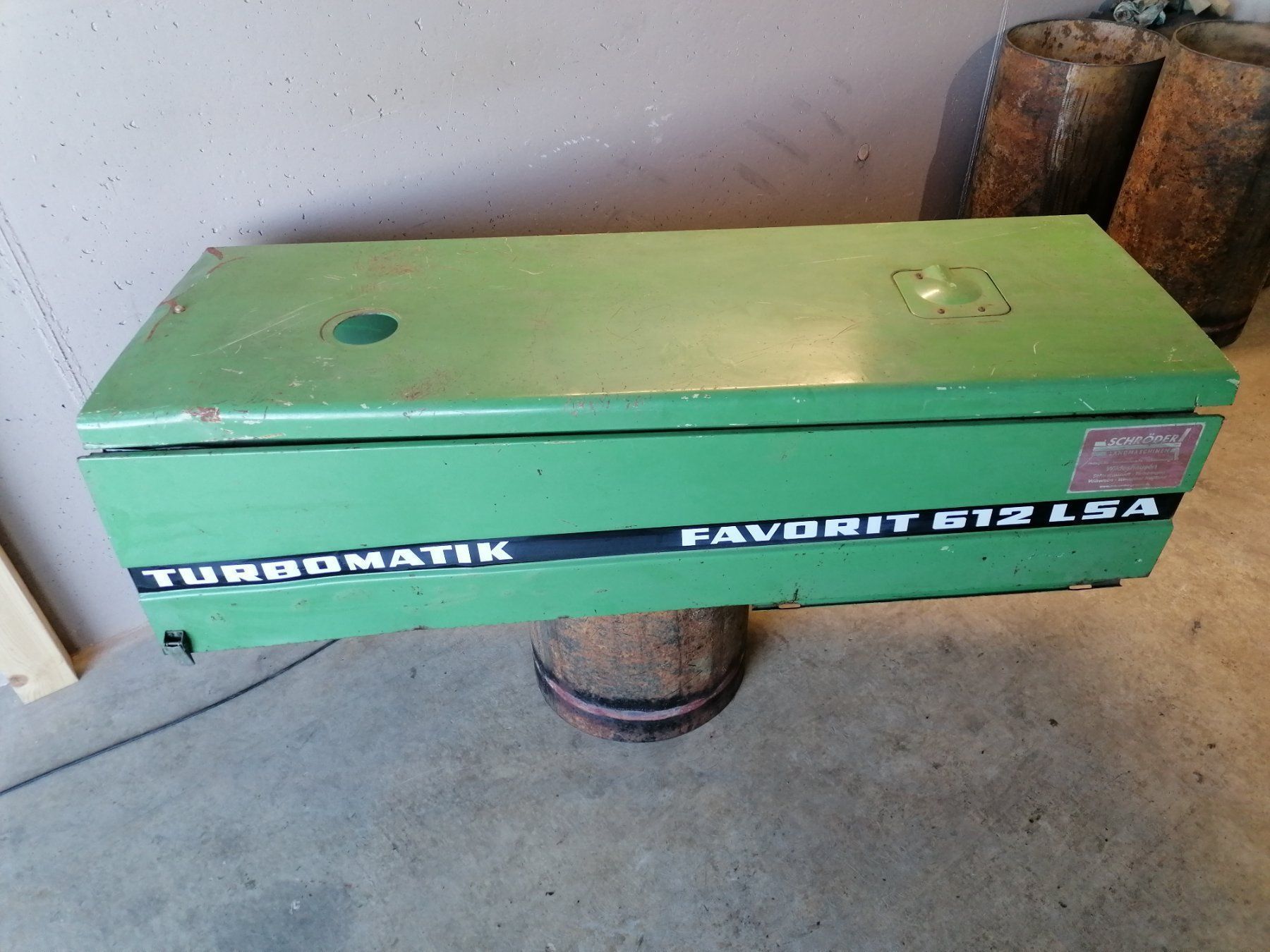 Fendt Trattori: Fendt Motorhaube – Usato da Nottwil venduto da TB28