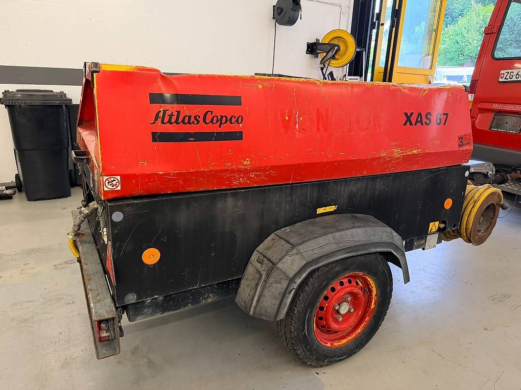 Generatori di corrente: Atlas Copco XAS 67 DDG Baukompressor Generator Stromerzeuger – Usato da Baar venduto da Fahrzeug-Technik-neu 2