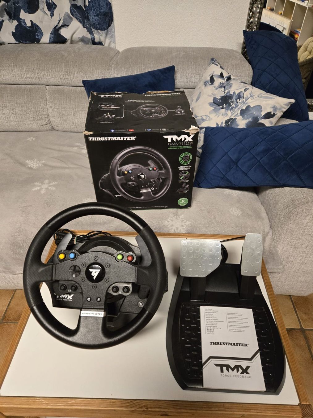 Thrustmaster Controller: Volant Thrustmaster TMX pour Xbox ou pc pédale défectueux – Usato da Poliez-le-Grand venduto da Lea_2wl5 6