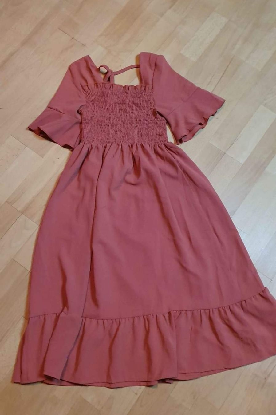 Kleider: Kleid ➡️  Große 38-M🌺 – Gebraucht aus Wald ZH von CapLux