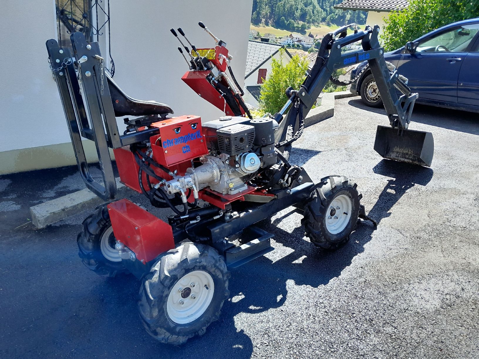 Bagger: Minibagger/Pneubagger Allrad – Gebraucht aus Mümliswil von rem_y66k 4