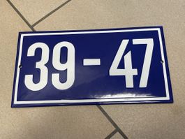 Hausnummernschild blau emailliert 39-47 guter Zustand