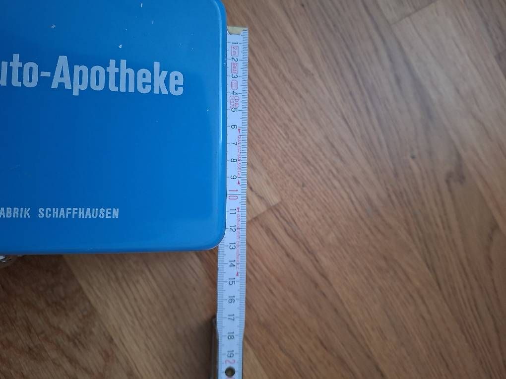 Kit di pronto soccorso: Antike Auto-Apotheke – Usato da Aadorf venduto da Yvonne58 4