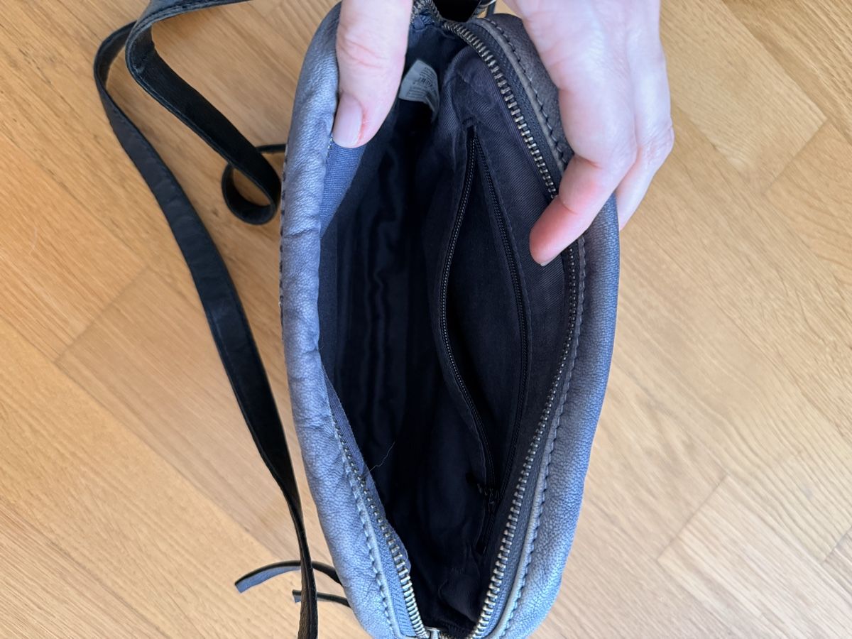 Liebeskind Borse da donna: Liebeskind Tasche blau – Usato da Luzern venduto da marsupilami13 2