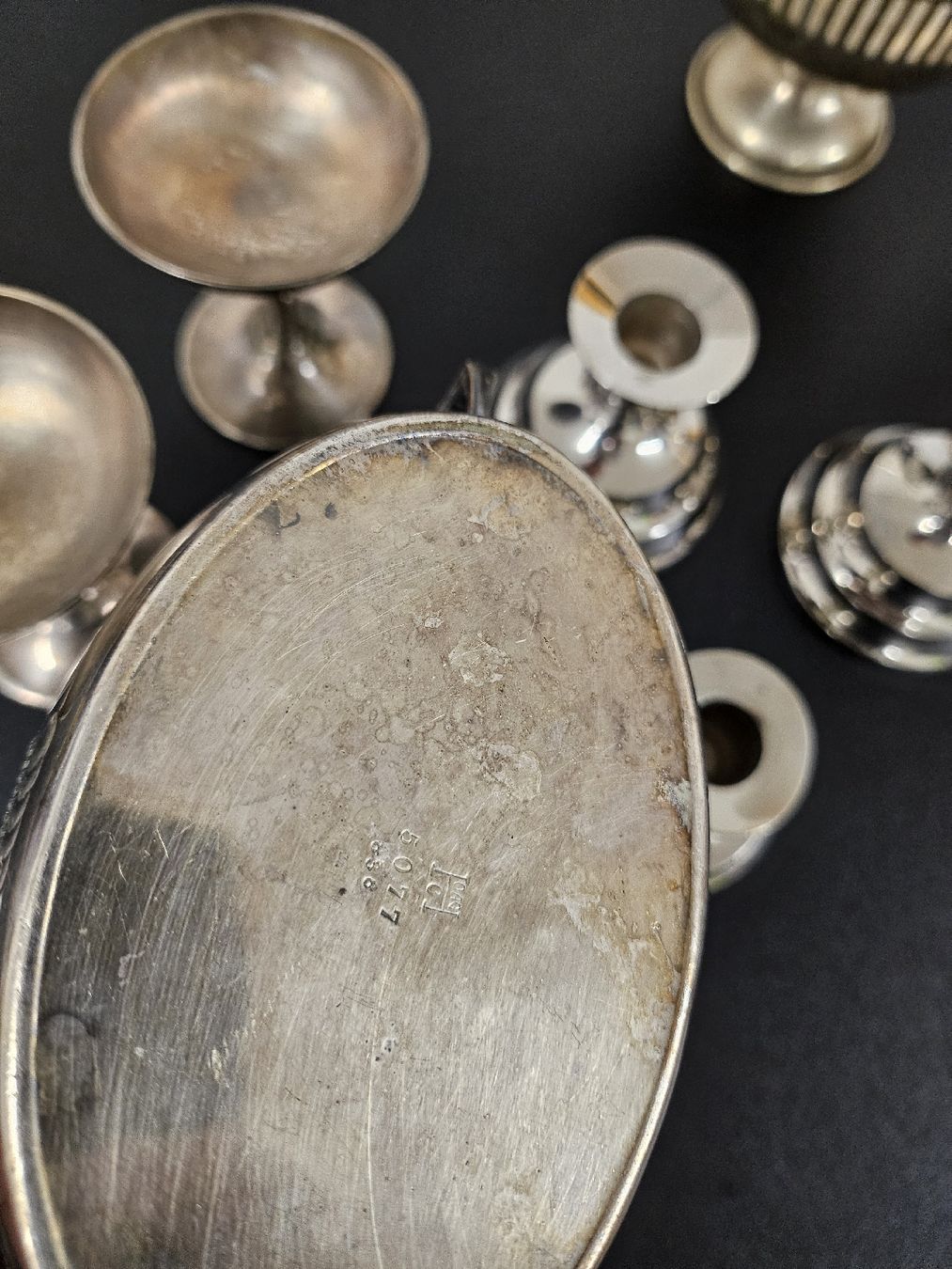 Set di posate: Silber oder Versilbert Konvolut  Becher Kerzenhalter und Div – Usato da St. Gallen venduto da Cocos_Ricardo 5