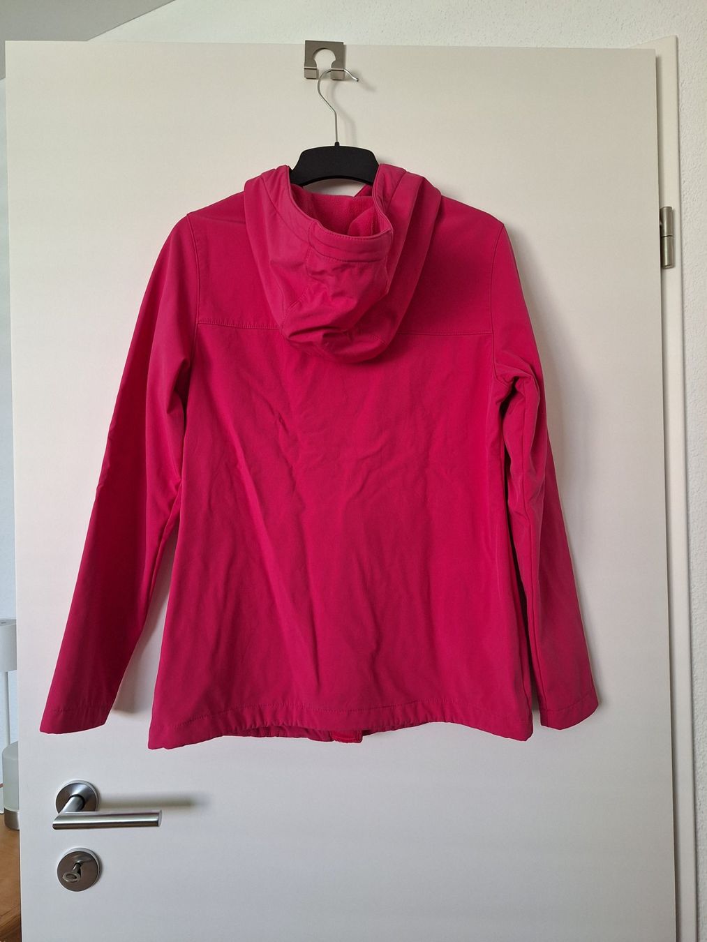 Giacche: Softshell Jacke mit Kapuze pink Gr. 36 – Usato da Aadorf venduto da Yvonne58 1