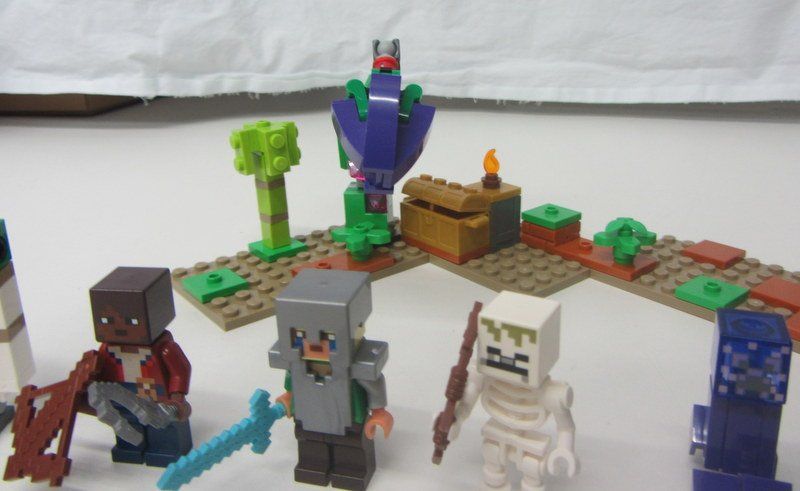 Lego Kit di costruzioni: LEGO Minecraft 21176 " The Jungle Abomination " – Usato da Kreuzlingen venduto da Han-Solo-68 4