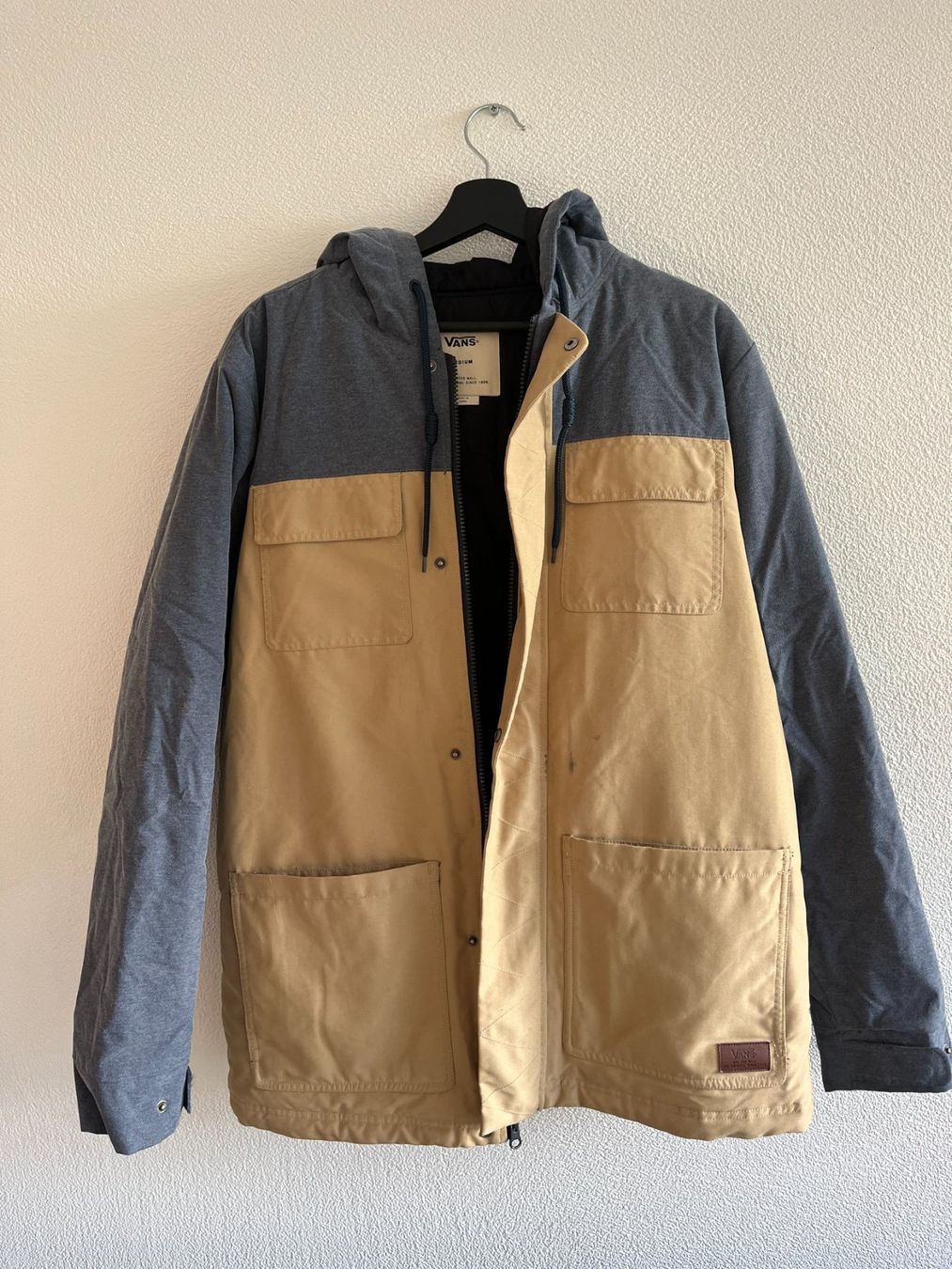 Vans Giacche: Vans Winterjacke, Grösse M – Usato da Chur venduto da ricardinator