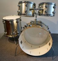 VINTAGE George Hayman Drum Kit 1968-1969 - Silver Metallic
