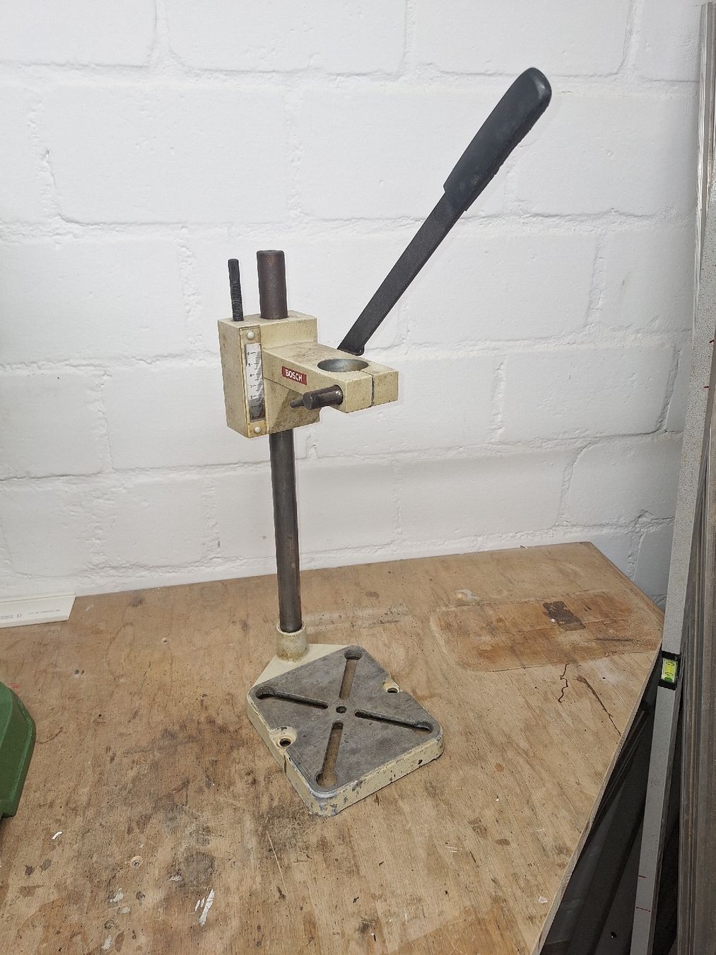 Bosch Bohrmaschinen: Bohrständer Bosch – Gebraucht aus Thunstetten von Timbolino592