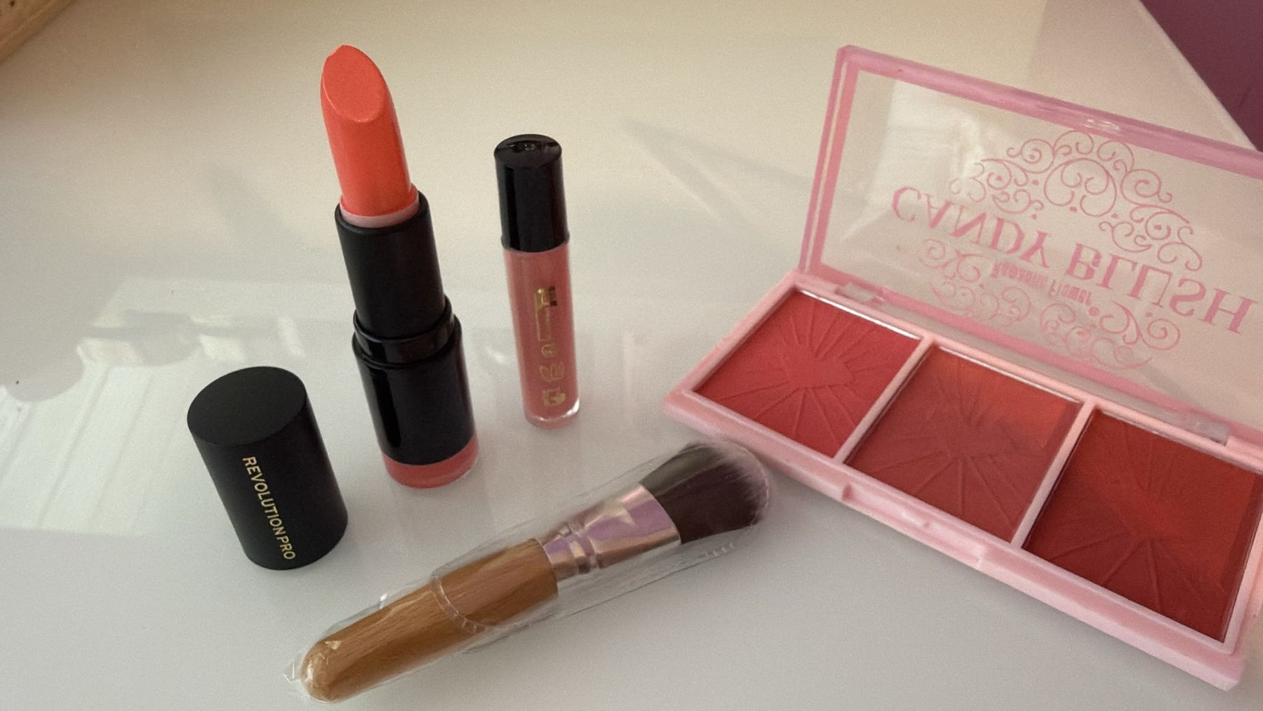 Make-up: Make-up Set  – Neu (gemäss Beschreibung) aus Netstal von Queen37 1