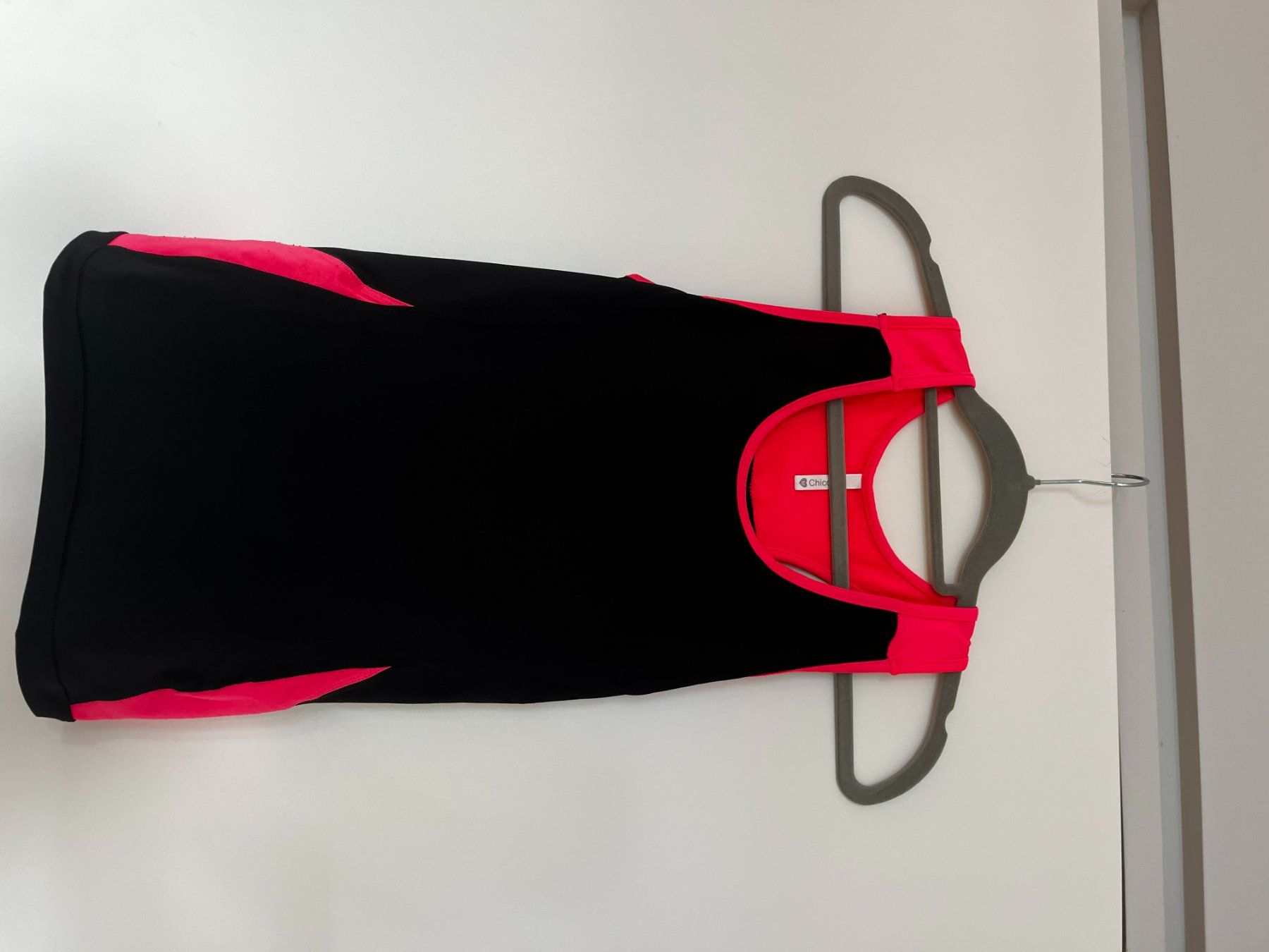 Top: Sport Tanktop schwarz pink – Usato da Seuzach venduto da anina.k