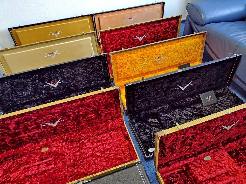 Fender Strumenti musicali: Fender Custom Shop Case 50s Tweed / Rot NEU – Nuovo (secondo la descrizione) da Basel venduto da x-hobby 4