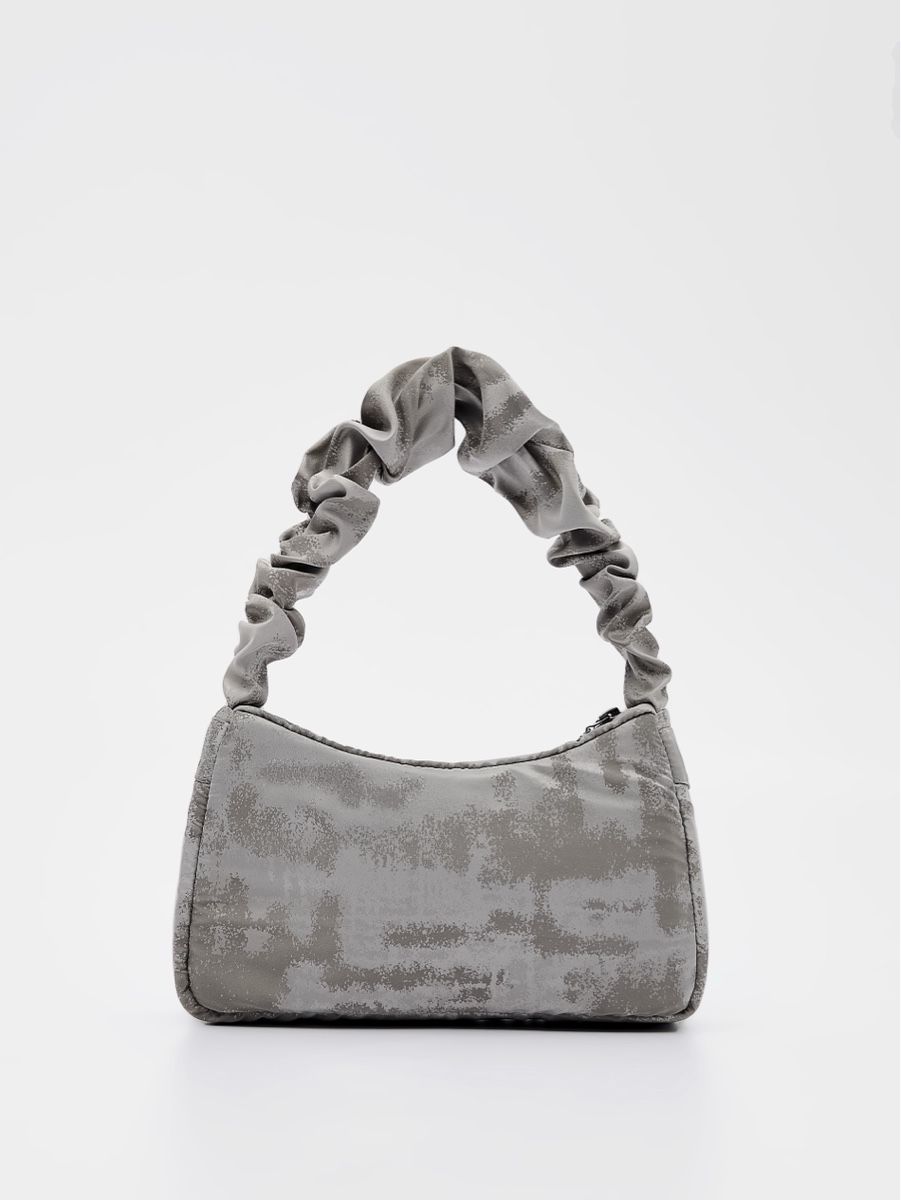 Borse da donna: Silver Shoulder Bag - Kata Haratym sample – Nuovo (secondo la descrizione) da Meilen venduto da KatKatHar 1