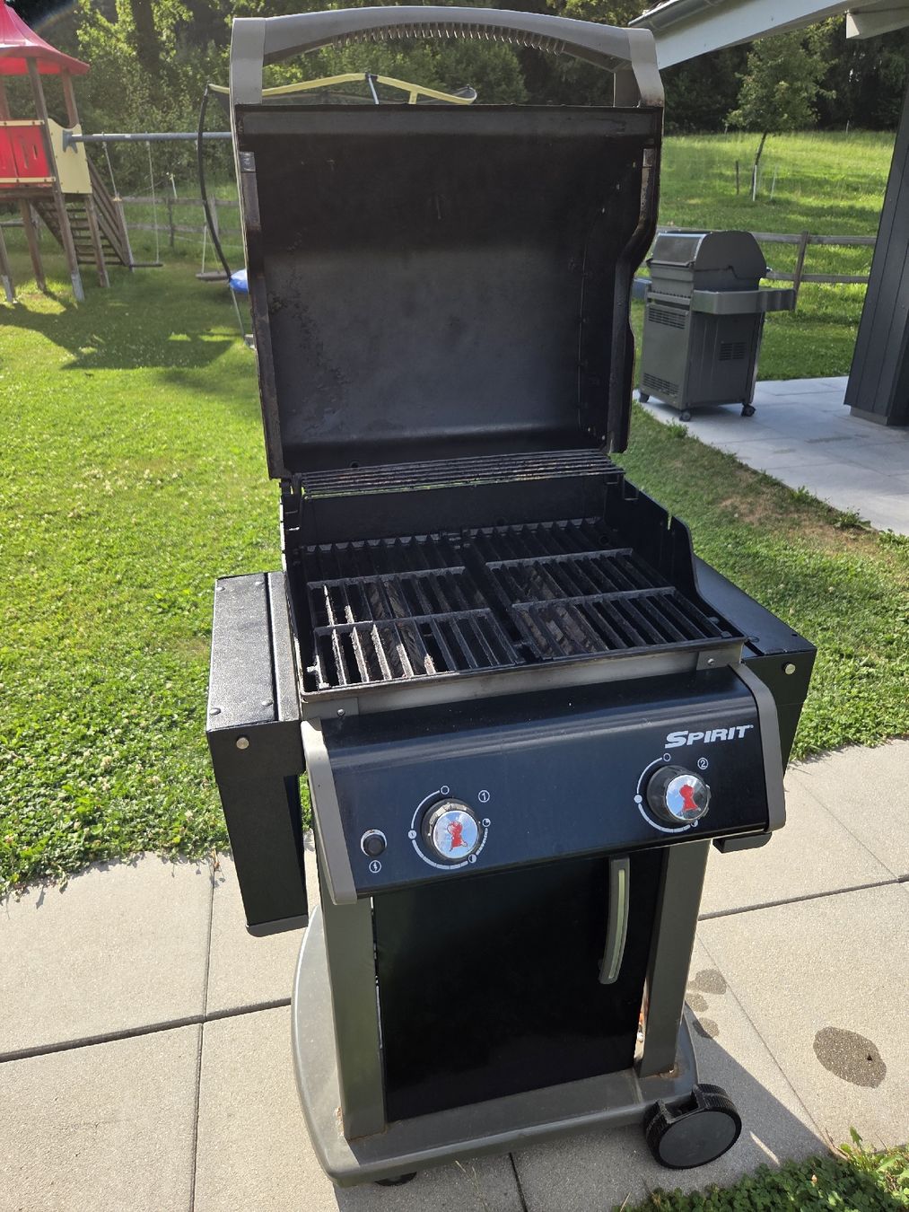 Weber Grils: Weber Grill Spirit – D'occasion à Rothenburg par friesblatten 1