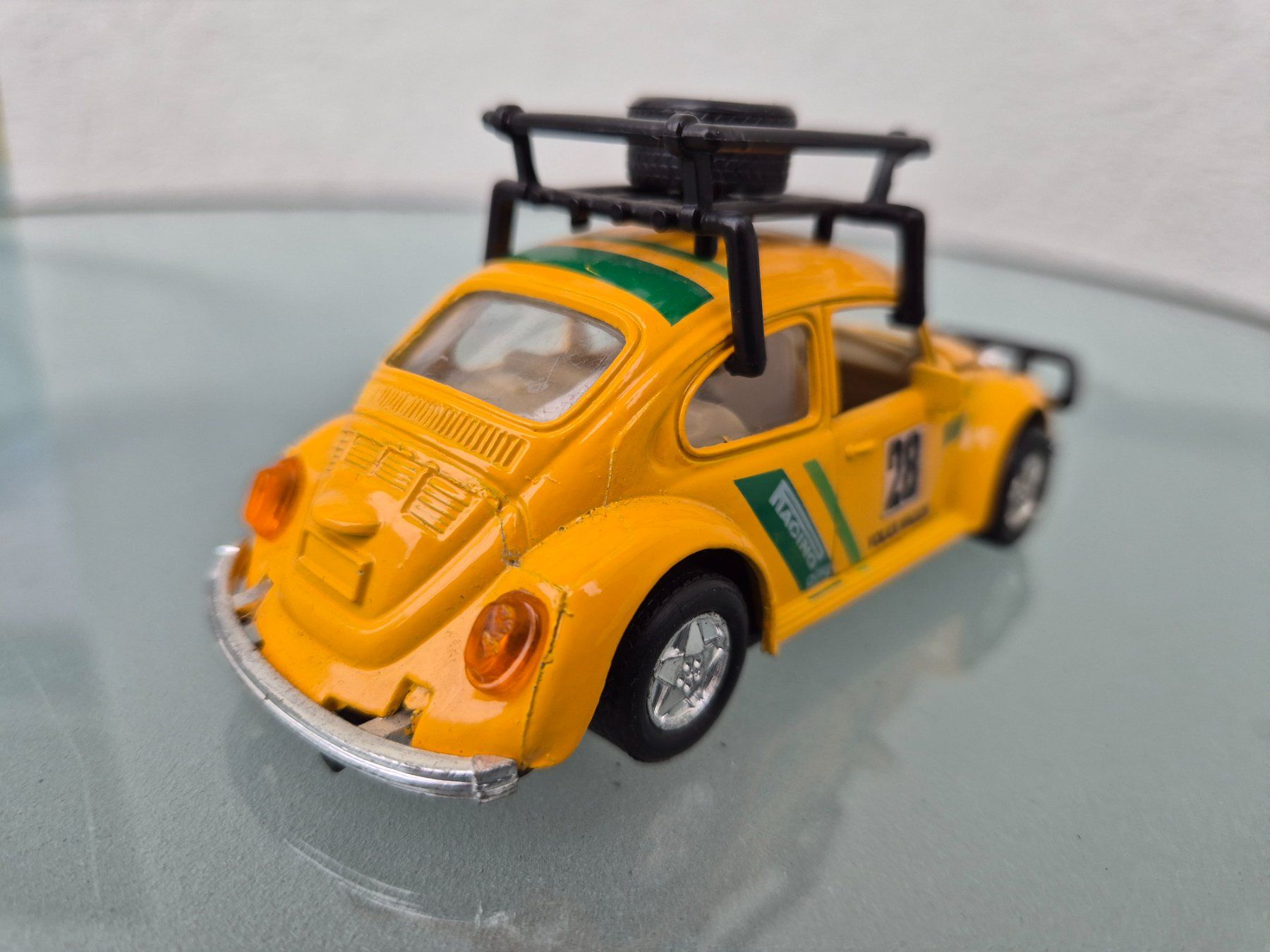 Volkswagen Modellini d'auto: VW Käfer Rallye von Welly 1:32 – Usato da Oberbuchsiten venduto da laffite54 3