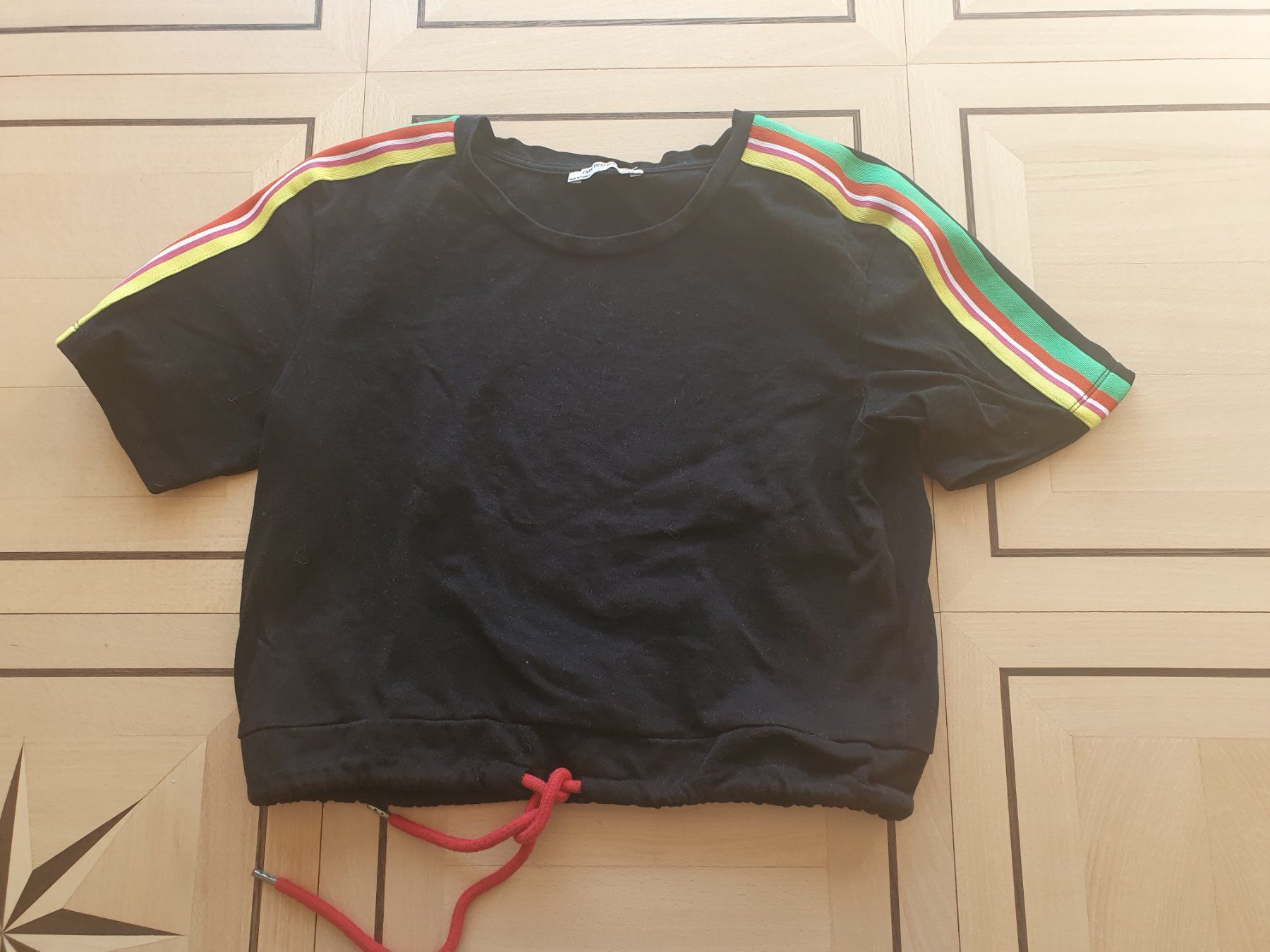 Zara T-shirt: T-Shirt – Usato da Moosseedorf venduto da Sonnenschein..