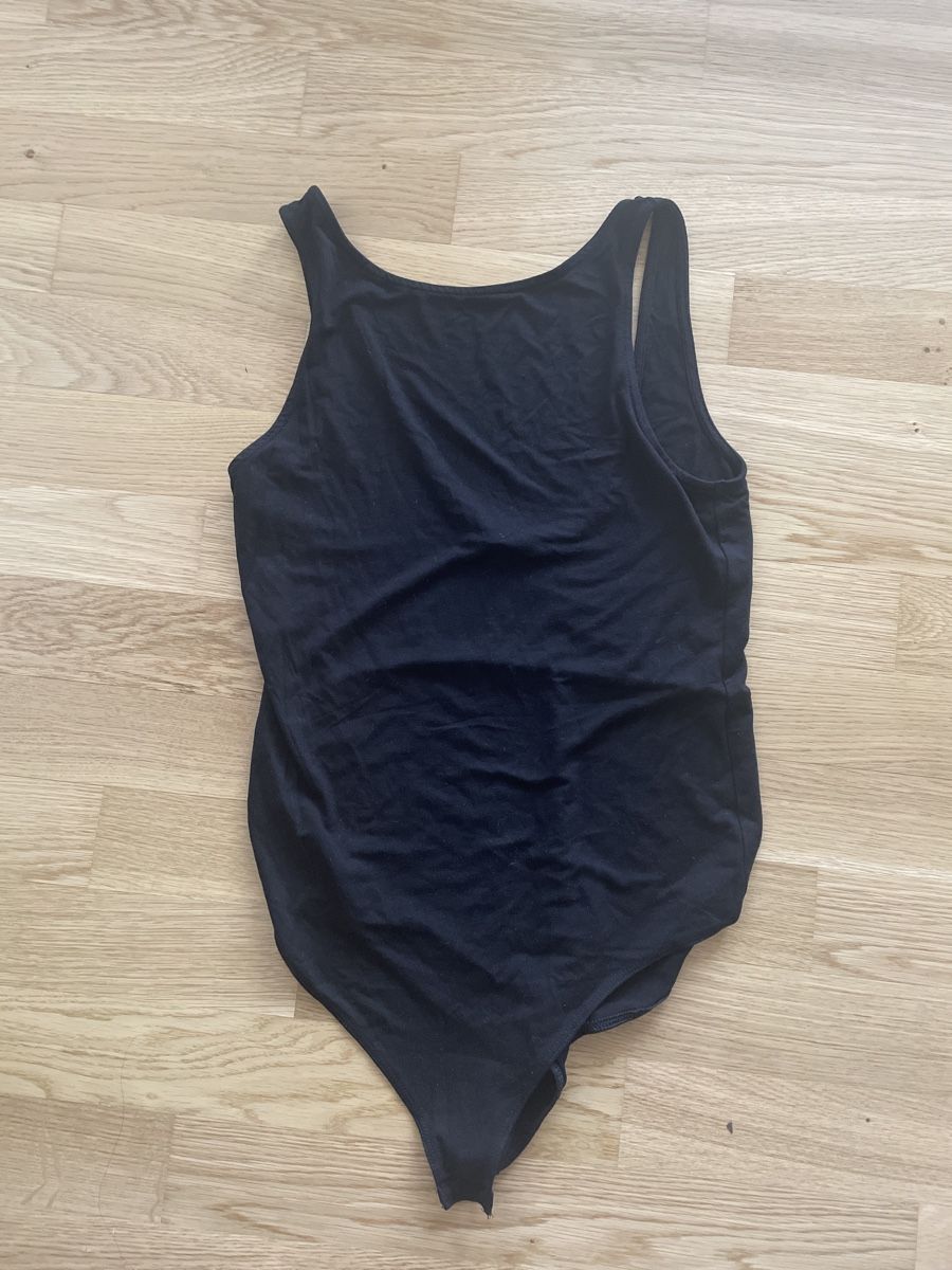 Top: hochgeschlossener Body Gr 38 – Usato da Zürich venduto da aha_v2zt