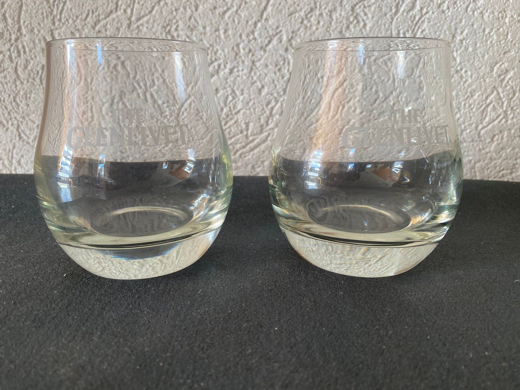 Bicchieri: 2 verres à Whisky Glenlivet – Usato da Châtel-St-Denis venduto da Vaillant1 1