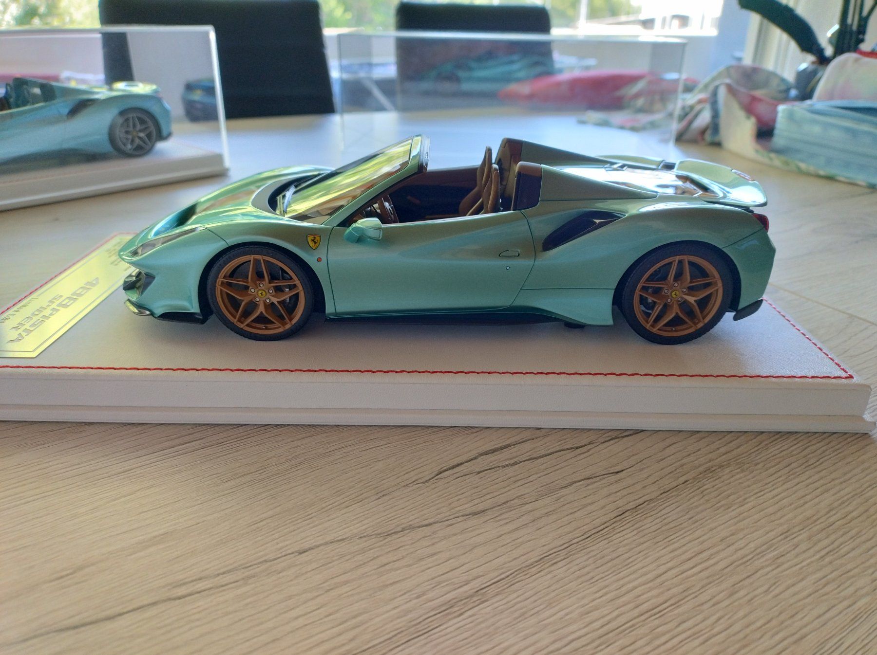 Ferrari Modellini d'auto: Ferrari 1/18 – Nuovo e nell'imballaggio originale da Ostermundigen venduto da nikcal 5