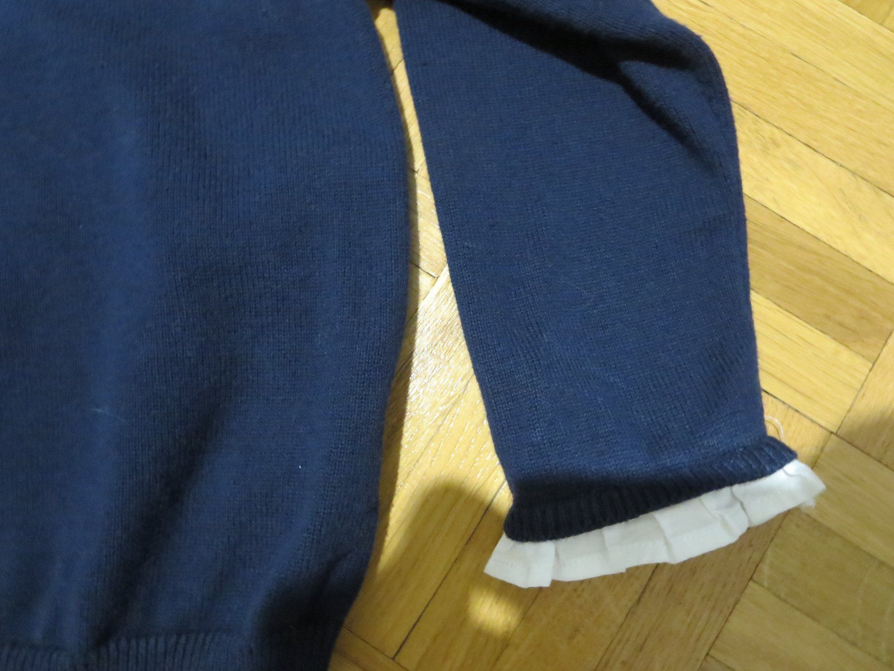 Maglioni & Felpe: Mädchen Baumwoll-Pullover /GR. 4 J – Usato da Wallisellen venduto da Arvenstube 2