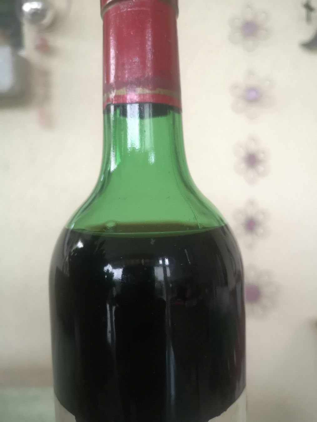 Vino: Weinflasche Rot 1971 – Usato da Tennwil venduto da Ringo10 1