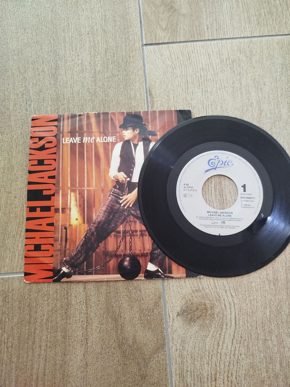 Dischi in vinile: 4 disques vinyle Michaël Jackson  – Usato da Genève venduto da Octo-puces 2