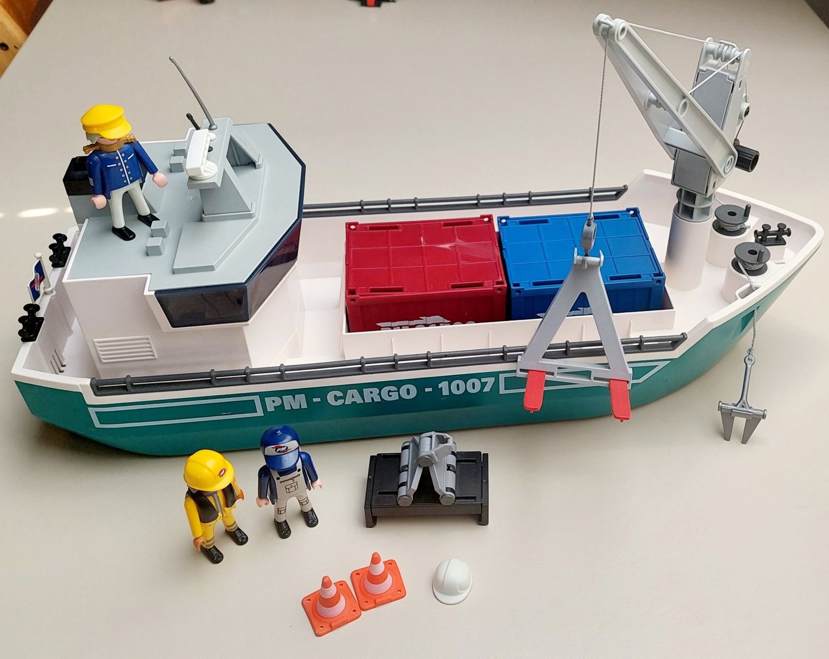 Playmobil Spielzeuge: Playmobil PM Cargo, Containerschiff – Gebraucht aus Endingen von