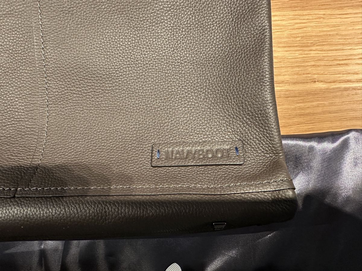 Navyboot Koffer & Taschen: NAVYBOOT Aktentasche, Top Zustand, NEU! – Neu (gemäss Beschreibung) aus Stansstad von Dalmatinerhjf 8