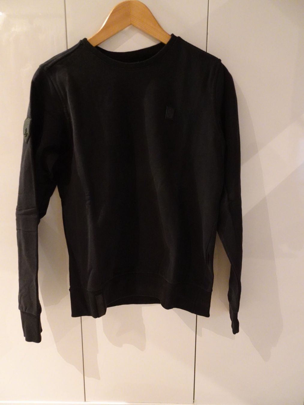 Naketano Maglioni & Felpe: Herren Pullover schwarz Naketano Gr. S - Ri24.15 – Usato da Küssnacht am Rigi venduto da Good4Deckeli 1