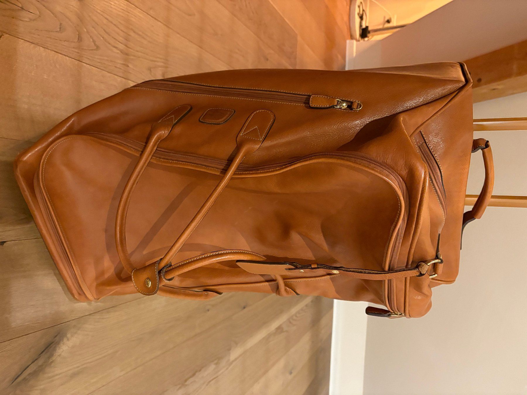 Brics Taschen: Exklusive Bric's Leder-Reisetasche – Gebraucht aus Oberrieden von E.r.jaeger 4