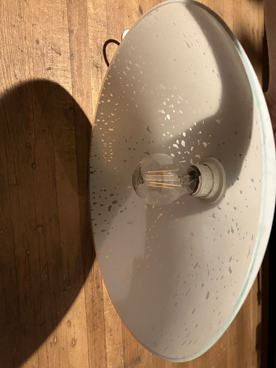 Lampenschirme: Lampe 230V – Gebraucht aus Lommis von gorenc-swiss 1