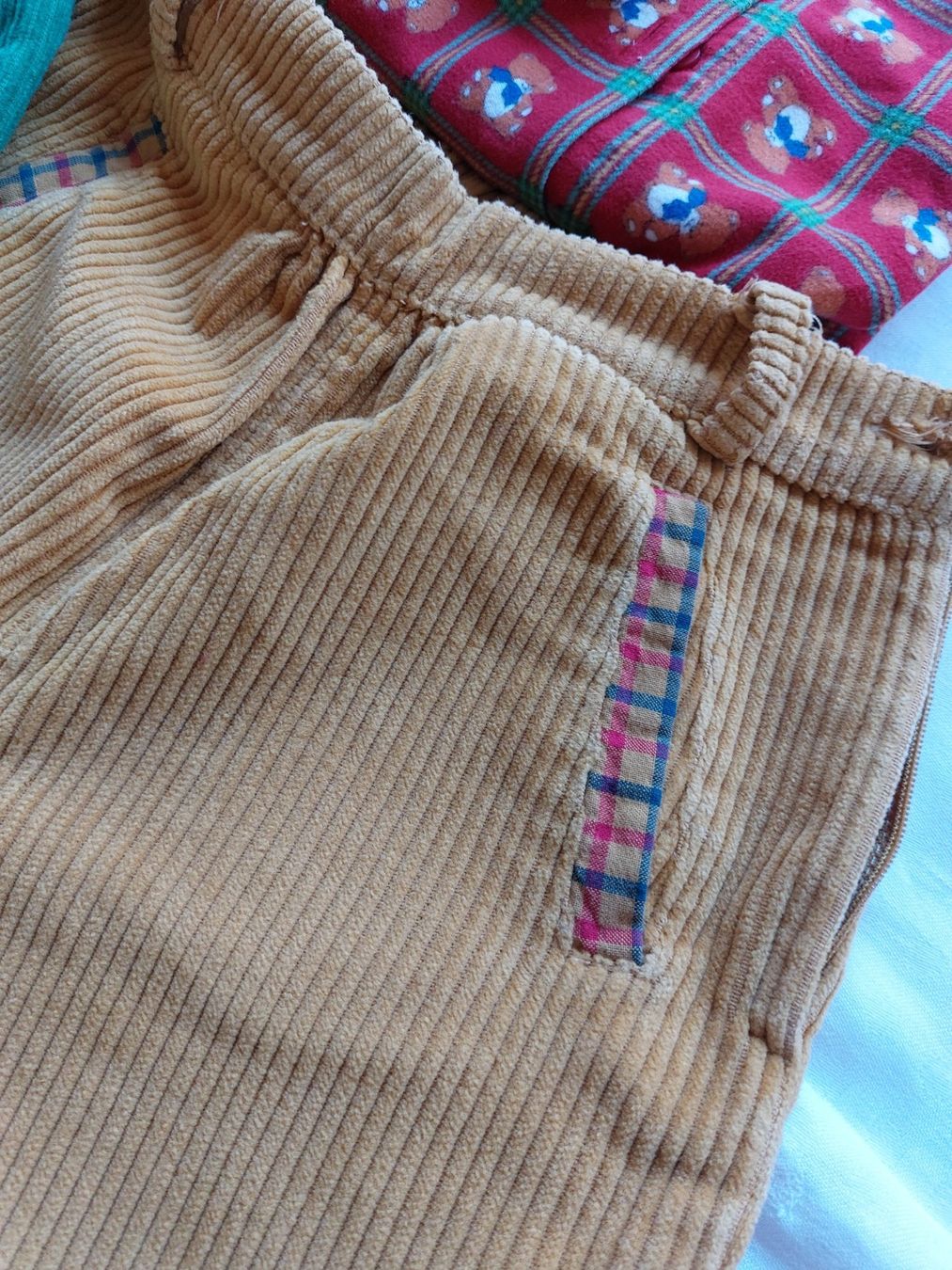 Lotti & Set di vestiti: Mädchenbekleidung – Usato da Zürich venduto da Stenat 3