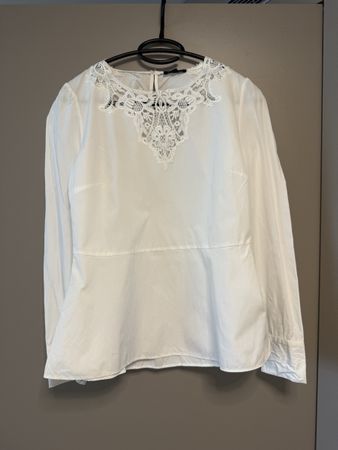 Massimo Dutti Damenbluse Weiss Grösse 38 mit Spitze