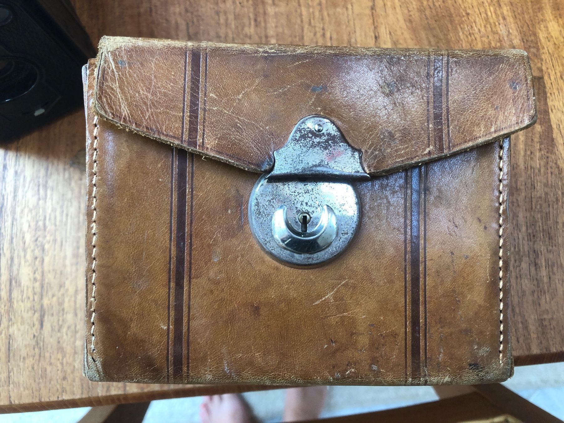 Fotocamera: Goerz Box-Tengor Kamera mit Ledertasche gebraucht – Usato da Arlesheim venduto da leyRum4.5 7