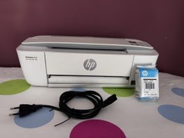 Drucker, Scanner, Kopierer - HP DeskJet 3720 + schwarze Patr